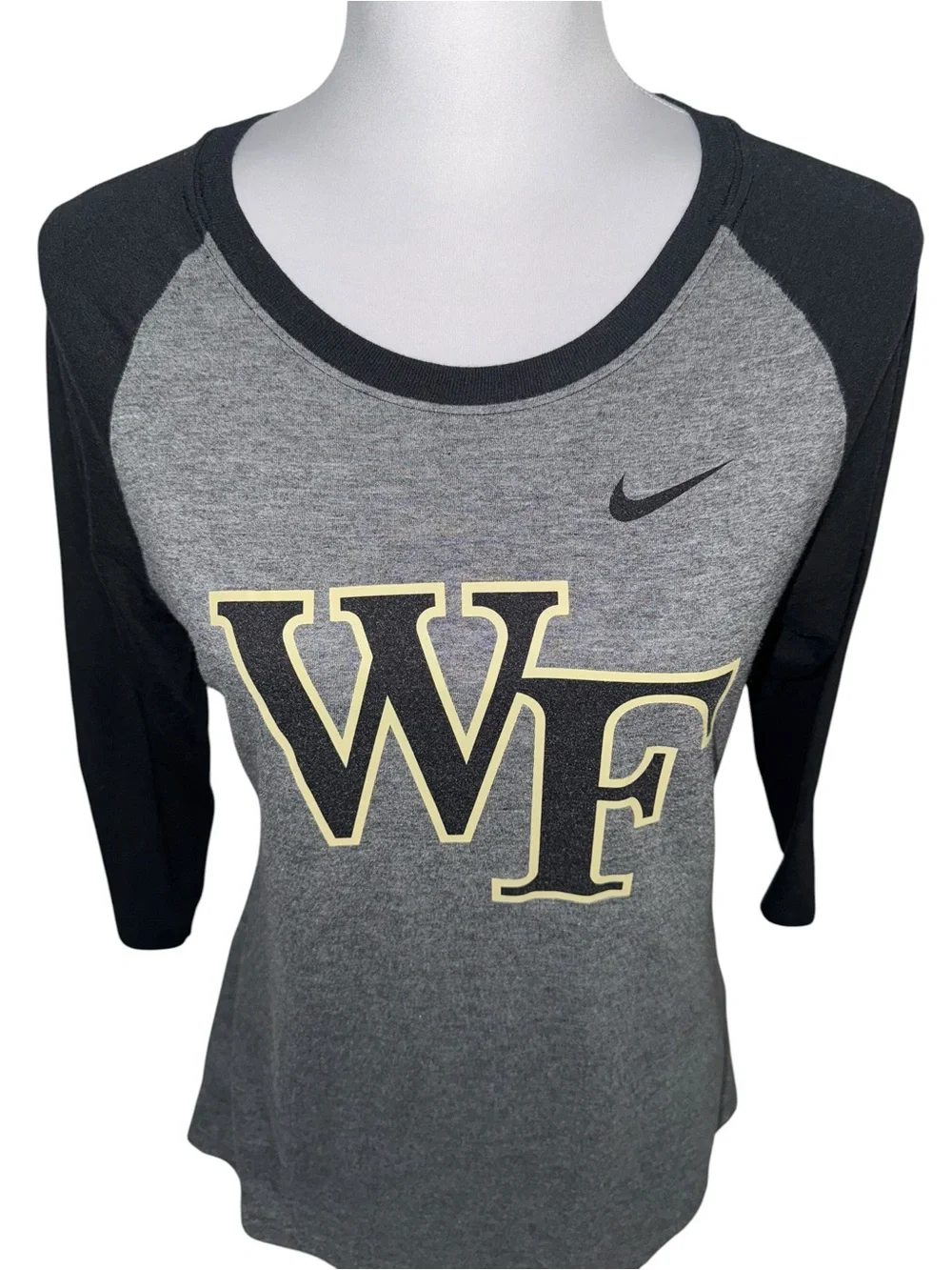 Nike Dri-FIT Wake Forest WF Small Gray Black Raglan 3/4 Sleeve Shirt NCAA